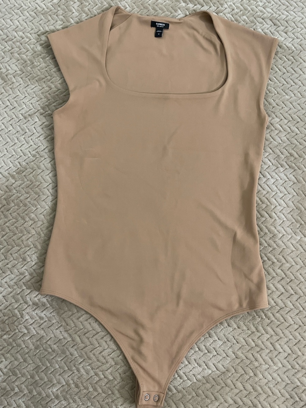 Express Tan Scoop Neck Short Sleeve Bodysuit